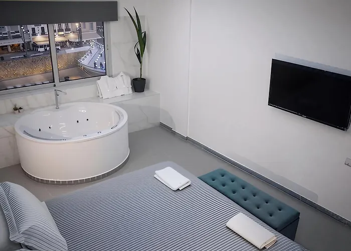 公寓 Plateia Deluxe *